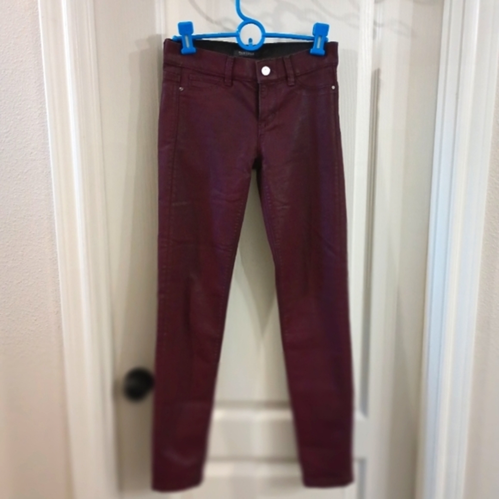 White House Black Market sexy skinny pants, 00, burgundy leather like finish.